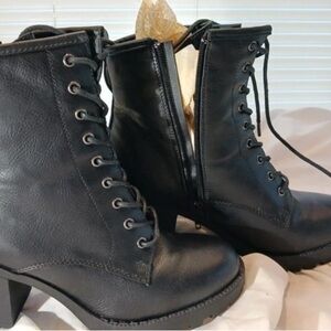 Zigi Soho Black Lace-Up Heeled Ankle Boots with Side Zipper